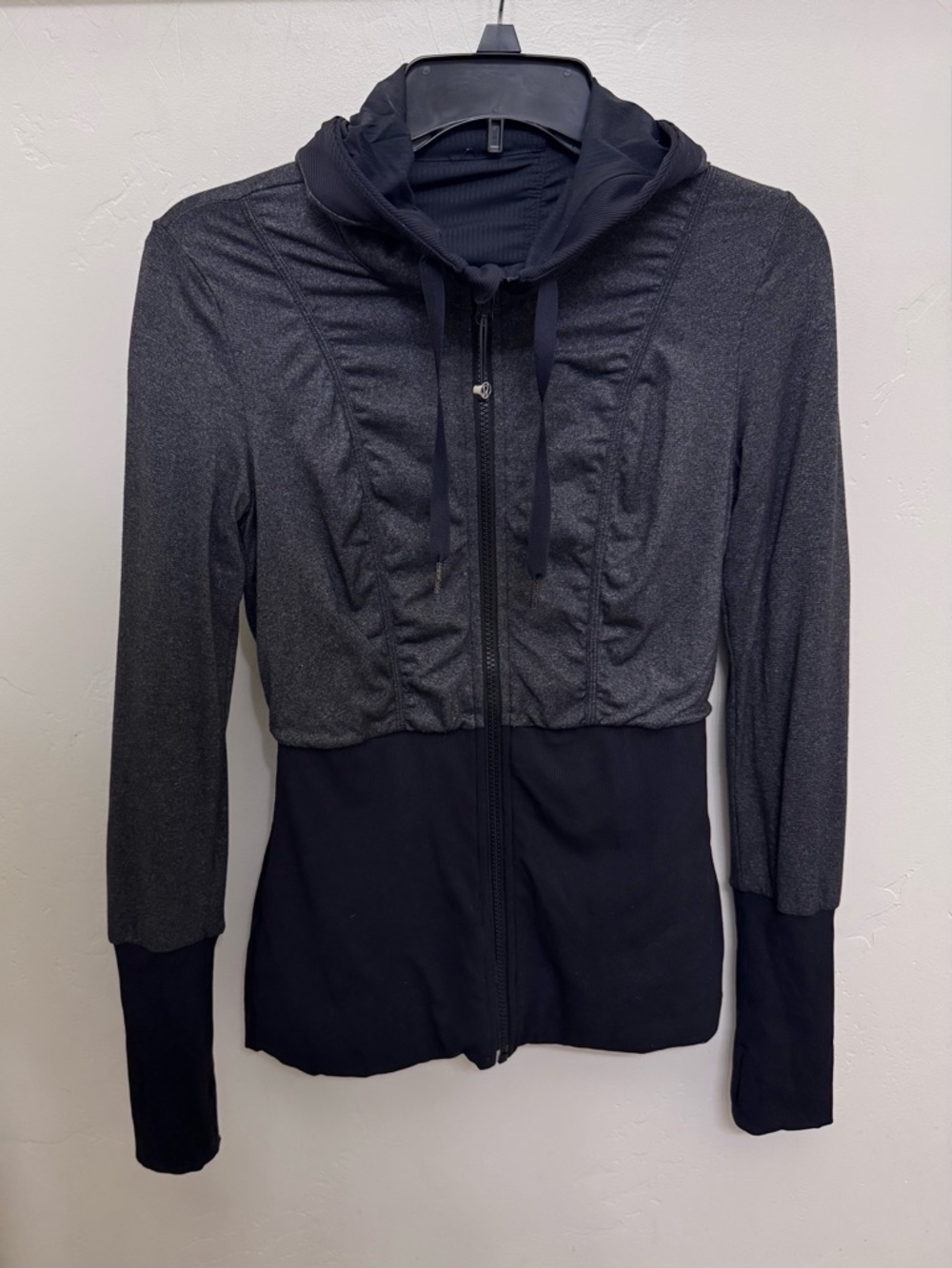Lululemon Reversible Dance Studio Jacket Size 6 Black & Heather Gray